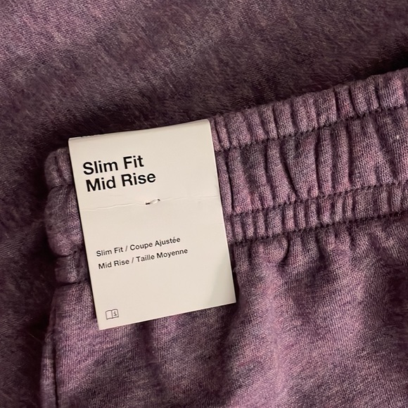 NEW Purple Nike slim fit, mid rise, jogger. - Picture 2 of 4